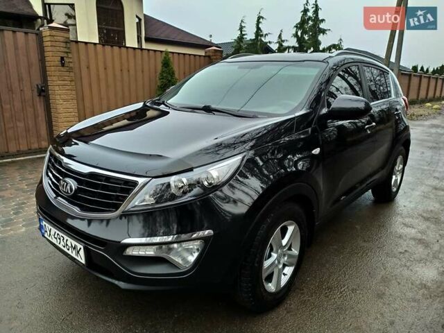 Черный Киа Sportage, объемом двигателя 1.69 л и пробегом 213 тыс. км за 13350 $, фото 2 на Automoto.ua