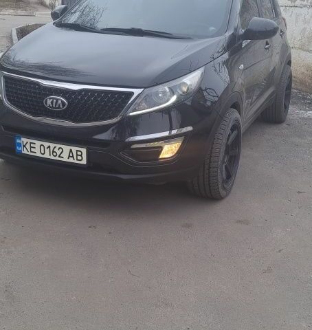 Чорний Кіа Sportage, об'ємом двигуна 2 л та пробігом 188 тис. км за 14000 $, фото 1 на Automoto.ua