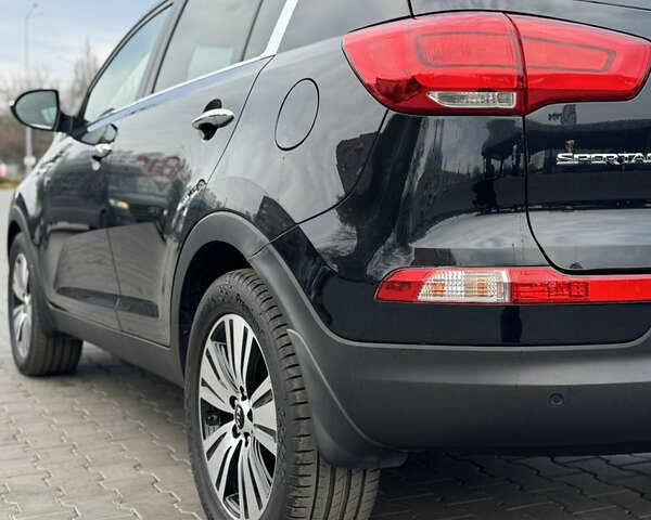 Черный Киа Sportage, объемом двигателя 2 л и пробегом 187 тыс. км за 17499 $, фото 13 на Automoto.ua