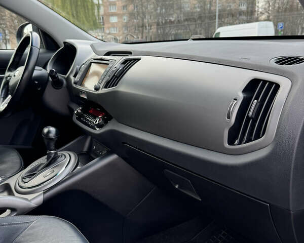 Черный Киа Sportage, объемом двигателя 2 л и пробегом 187 тыс. км за 17499 $, фото 37 на Automoto.ua