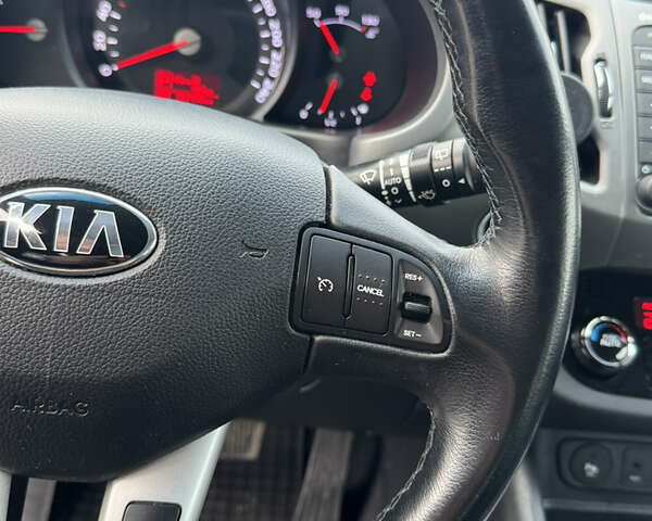 Черный Киа Sportage, объемом двигателя 2 л и пробегом 187 тыс. км за 17499 $, фото 25 на Automoto.ua