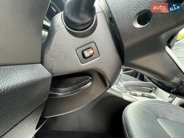 Чорний Кіа Sportage, об'ємом двигуна 0 л та пробігом 197 тис. км за 14950 $, фото 78 на Automoto.ua