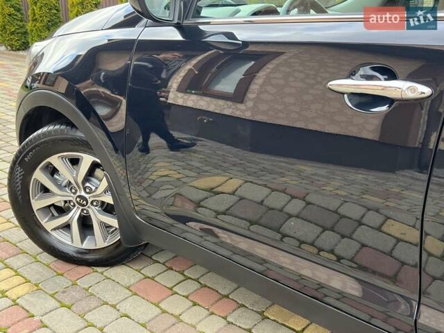 Чорний Кіа Sportage, об'ємом двигуна 0 л та пробігом 197 тис. км за 14950 $, фото 59 на Automoto.ua