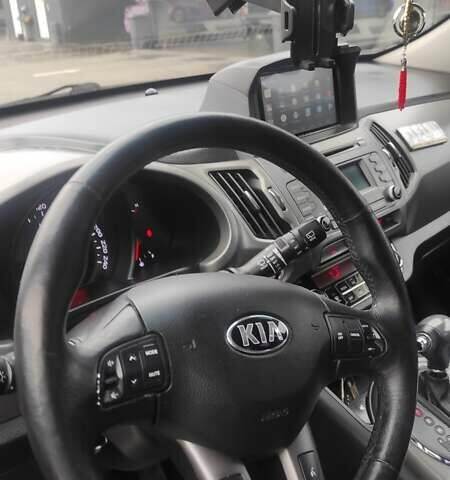 Черный Киа Sportage, объемом двигателя 2 л и пробегом 159 тыс. км за 15600 $, фото 35 на Automoto.ua