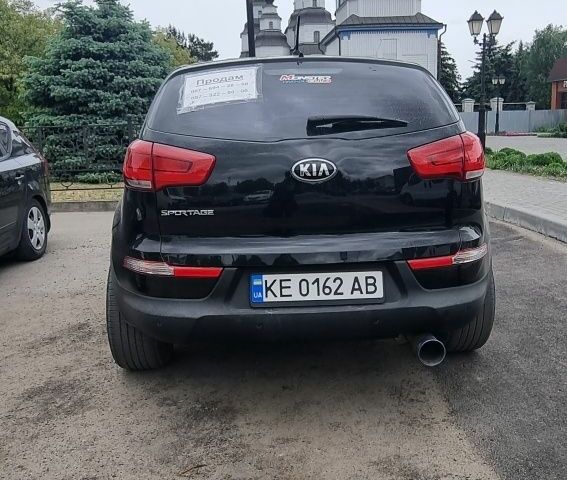 Черный Киа Sportage, объемом двигателя 2 л и пробегом 188 тыс. км за 14000 $, фото 6 на Automoto.ua