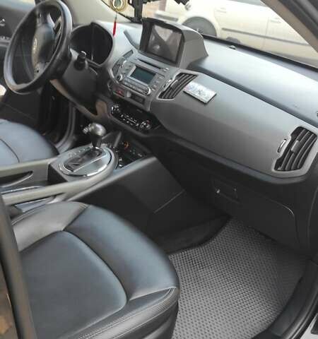 Черный Киа Sportage, объемом двигателя 2 л и пробегом 159 тыс. км за 15600 $, фото 19 на Automoto.ua