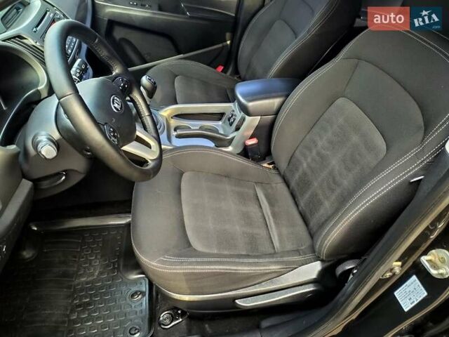 Черный Киа Sportage, объемом двигателя 1.69 л и пробегом 213 тыс. км за 13350 $, фото 25 на Automoto.ua