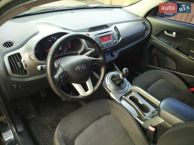 Черный Киа Sportage, объемом двигателя 1.69 л и пробегом 213 тыс. км за 13350 $, фото 26 на Automoto.ua