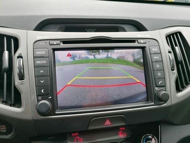 Чорний Кіа Sportage, об'ємом двигуна 2 л та пробігом 137 тис. км за 8500 $, фото 16 на Automoto.ua