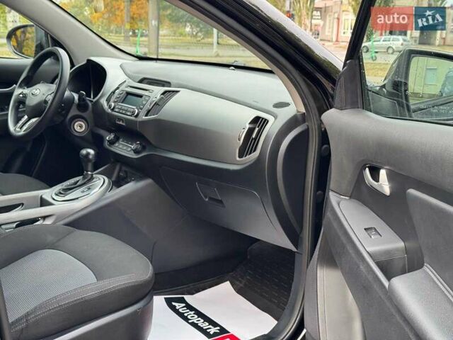 Черный Киа Sportage, объемом двигателя 2.4 л и пробегом 117 тыс. км за 12690 $, фото 14 на Automoto.ua
