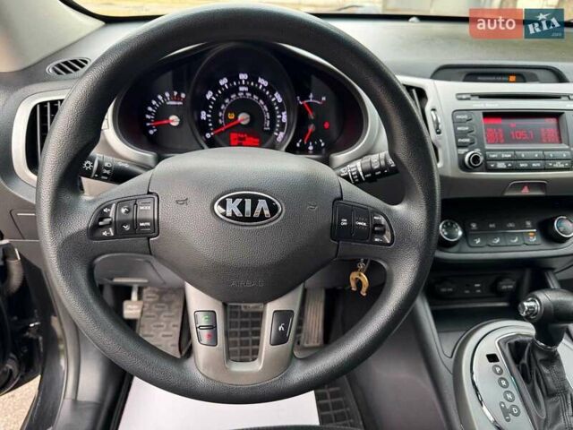 Черный Киа Sportage, объемом двигателя 2.4 л и пробегом 117 тыс. км за 12690 $, фото 20 на Automoto.ua