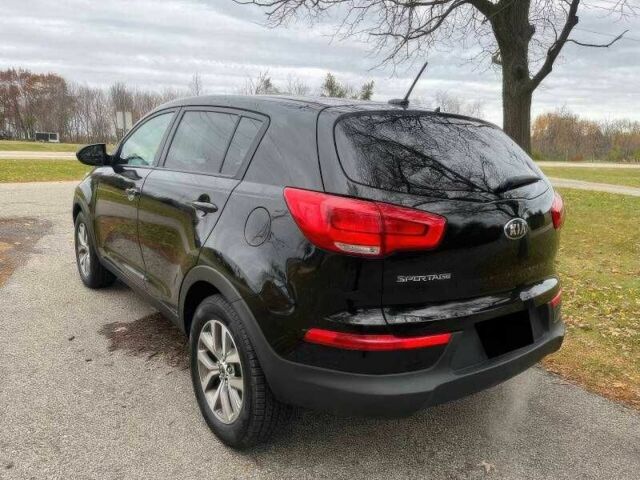 Чорний Кіа Sportage, об'ємом двигуна 2.4 л та пробігом 129 тис. км за 7500 $, фото 2 на Automoto.ua