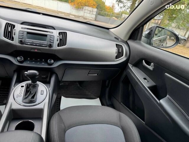 Черный Киа Sportage, объемом двигателя 2.4 л и пробегом 117 тыс. км за 12690 $, фото 16 на Automoto.ua