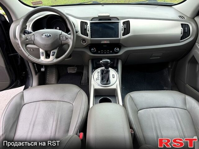 Чорний Кіа Sportage, об'ємом двигуна 2.4 л та пробігом 180 тис. км за 12950 $, фото 12 на Automoto.ua