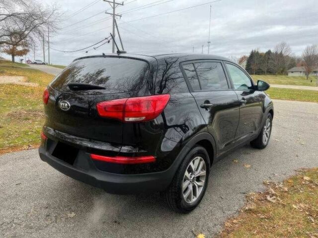 Чорний Кіа Sportage, об'ємом двигуна 2.4 л та пробігом 129 тис. км за 7500 $, фото 4 на Automoto.ua