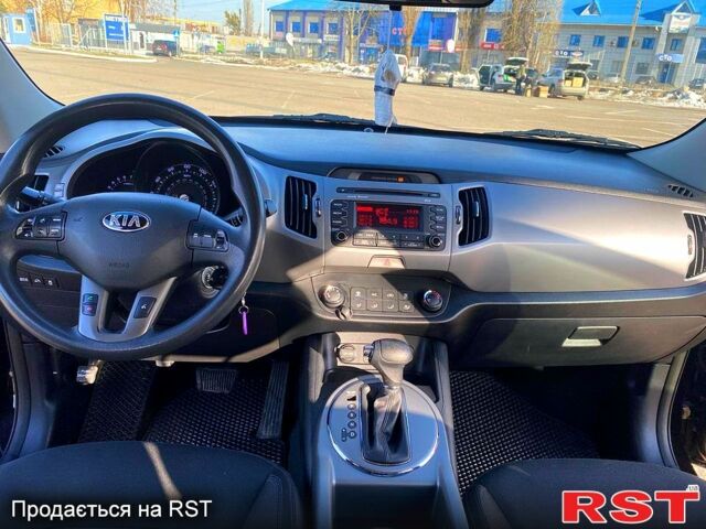 Черный Киа Sportage, объемом двигателя 2.4 л и пробегом 250 тыс. км за 14500 $, фото 5 на Automoto.ua