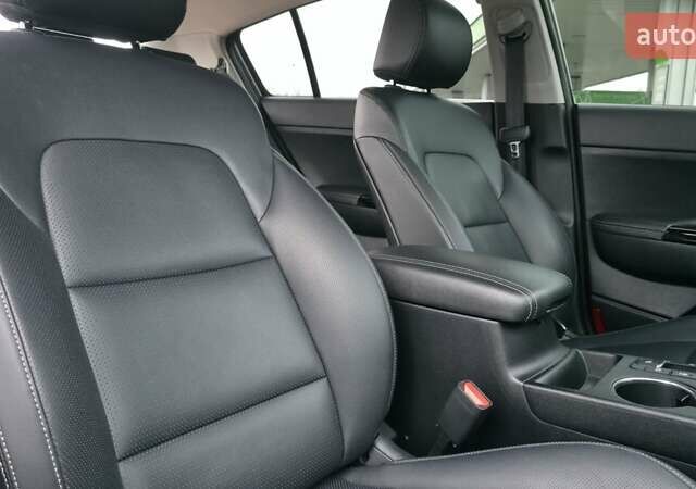 Черный Киа Sportage, объемом двигателя 2 л и пробегом 197 тыс. км за 18400 $, фото 39 на Automoto.ua