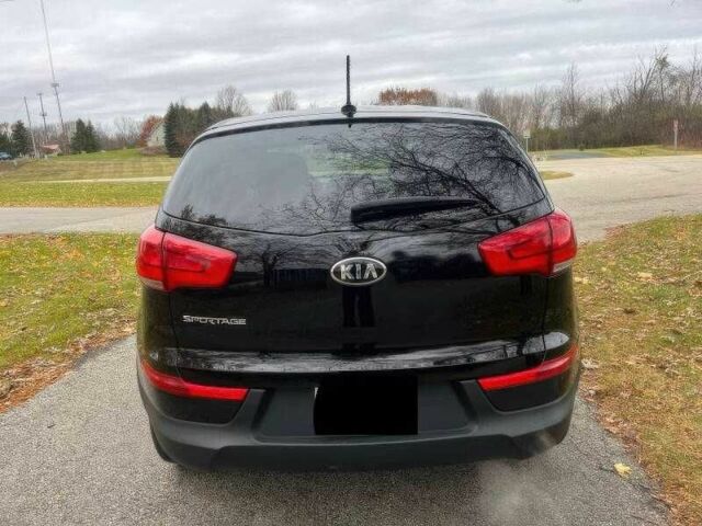 Чорний Кіа Sportage, об'ємом двигуна 2.4 л та пробігом 129 тис. км за 7500 $, фото 3 на Automoto.ua