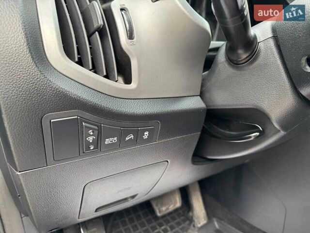 Черный Киа Sportage, объемом двигателя 2.4 л и пробегом 117 тыс. км за 12690 $, фото 19 на Automoto.ua