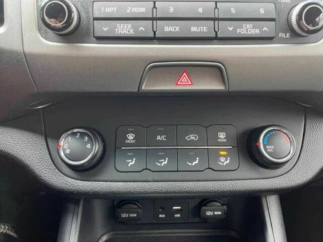 Чорний Кіа Sportage, об'ємом двигуна 2.4 л та пробігом 129 тис. км за 7500 $, фото 10 на Automoto.ua