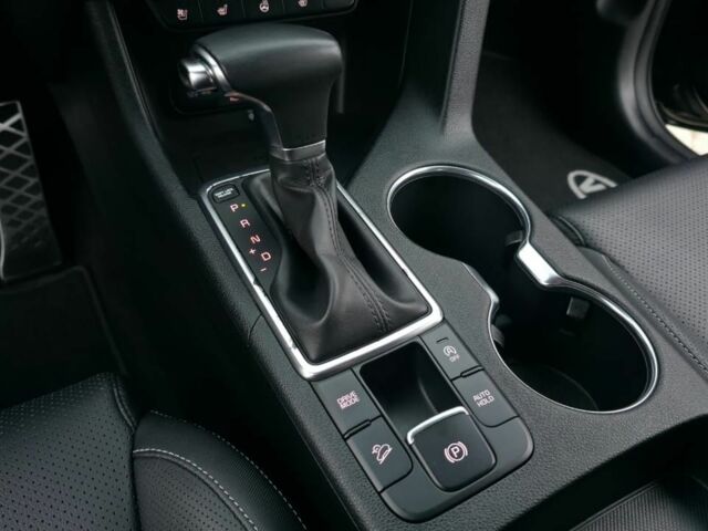 Черный Киа Sportage, объемом двигателя 2 л и пробегом 197 тыс. км за 18400 $, фото 7 на Automoto.ua