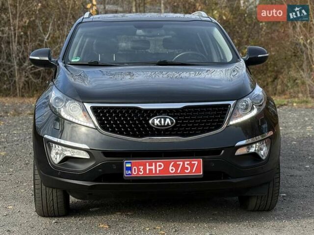 Чорний Кіа Sportage, об'ємом двигуна 2 л та пробігом 147 тис. км за 16900 $, фото 1 на Automoto.ua