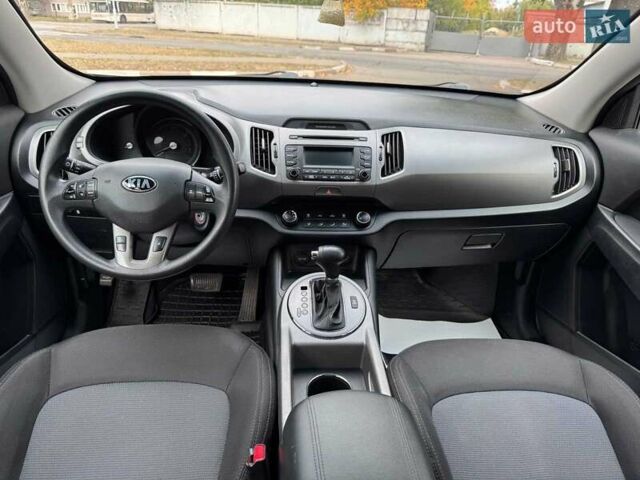 Черный Киа Sportage, объемом двигателя 2.4 л и пробегом 117 тыс. км за 12690 $, фото 17 на Automoto.ua