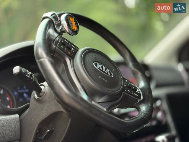 Черный Киа Sportage, объемом двигателя 2 л и пробегом 194 тыс. км за 17700 $, фото 18 на Automoto.ua