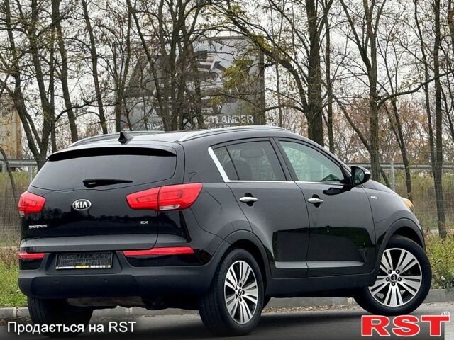 Чорний Кіа Sportage, об'ємом двигуна 2.4 л та пробігом 180 тис. км за 12950 $, фото 3 на Automoto.ua