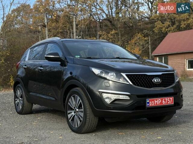 Чорний Кіа Sportage, об'ємом двигуна 2 л та пробігом 147 тис. км за 16900 $, фото 4 на Automoto.ua