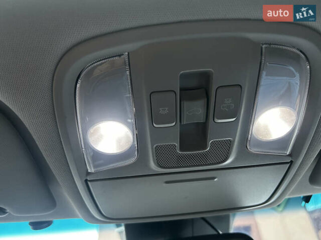 Чорний Кіа Sportage, об'ємом двигуна 2 л та пробігом 176 тис. км за 17600 $, фото 46 на Automoto.ua