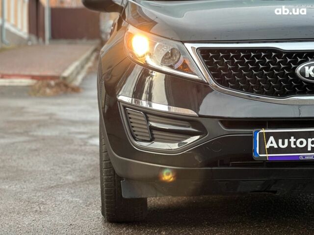 Черный Киа Sportage, объемом двигателя 2.4 л и пробегом 104 тыс. км за 12990 $, фото 11 на Automoto.ua