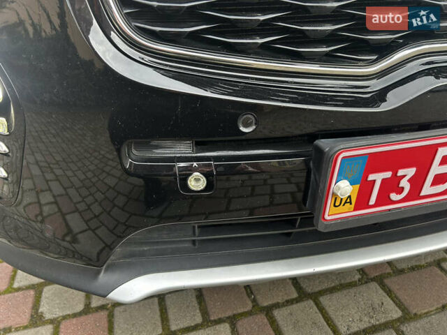Чорний Кіа Sportage, об'ємом двигуна 2 л та пробігом 176 тис. км за 17600 $, фото 25 на Automoto.ua