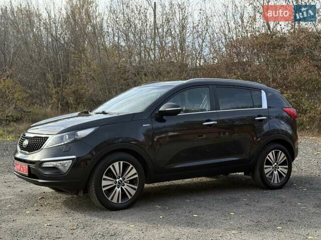 Чорний Кіа Sportage, об'ємом двигуна 2 л та пробігом 147 тис. км за 16900 $, фото 19 на Automoto.ua