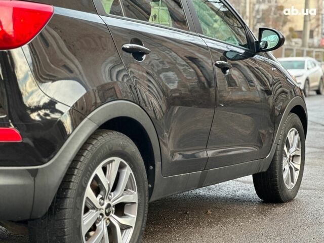 Черный Киа Sportage, объемом двигателя 2.4 л и пробегом 104 тыс. км за 12990 $, фото 14 на Automoto.ua
