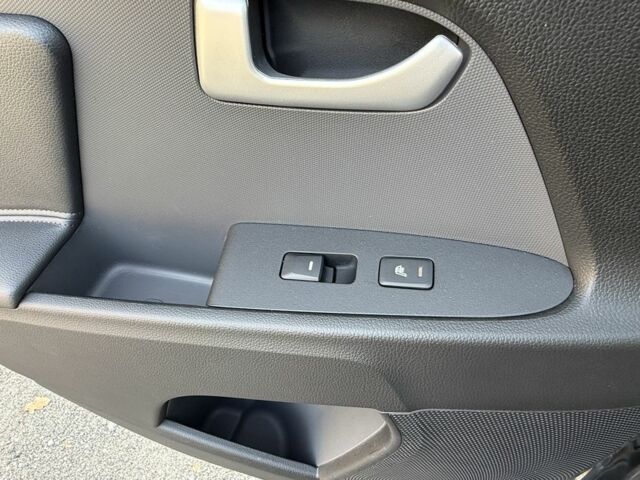 Черный Киа Sportage, объемом двигателя 2 л и пробегом 147 тыс. км за 16900 $, фото 10 на Automoto.ua