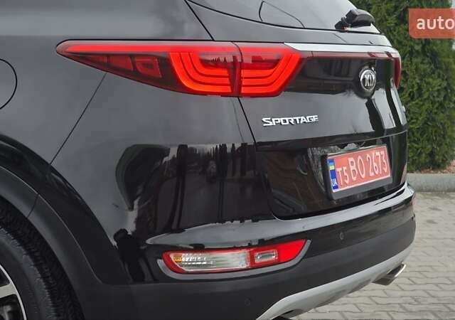 Черный Киа Sportage, объемом двигателя 2 л и пробегом 197 тыс. км за 18400 $, фото 22 на Automoto.ua