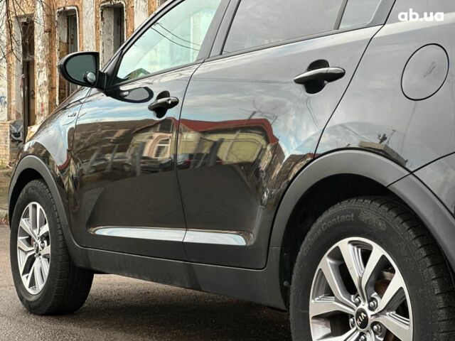 Черный Киа Sportage, объемом двигателя 2.4 л и пробегом 104 тыс. км за 12990 $, фото 18 на Automoto.ua