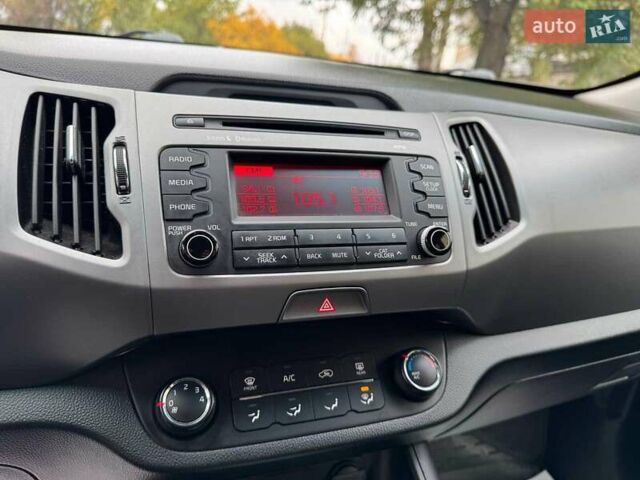 Черный Киа Sportage, объемом двигателя 2.4 л и пробегом 117 тыс. км за 12690 $, фото 22 на Automoto.ua