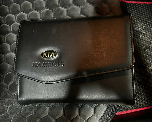 Чорний Кіа Sportage, об'ємом двигуна 1.69 л та пробігом 150 тис. км за 15500 $, фото 11 на Automoto.ua