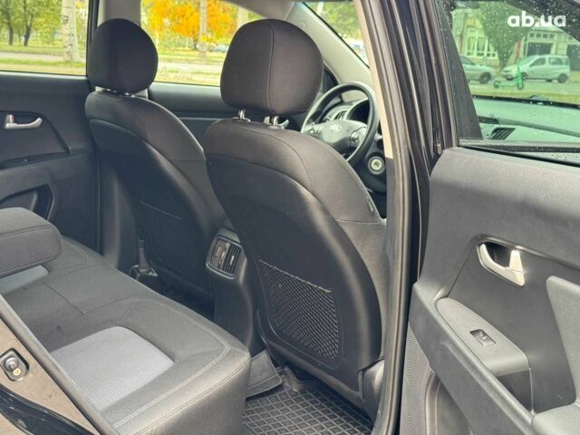 Черный Киа Sportage, объемом двигателя 2.4 л и пробегом 117 тыс. км за 12690 $, фото 13 на Automoto.ua