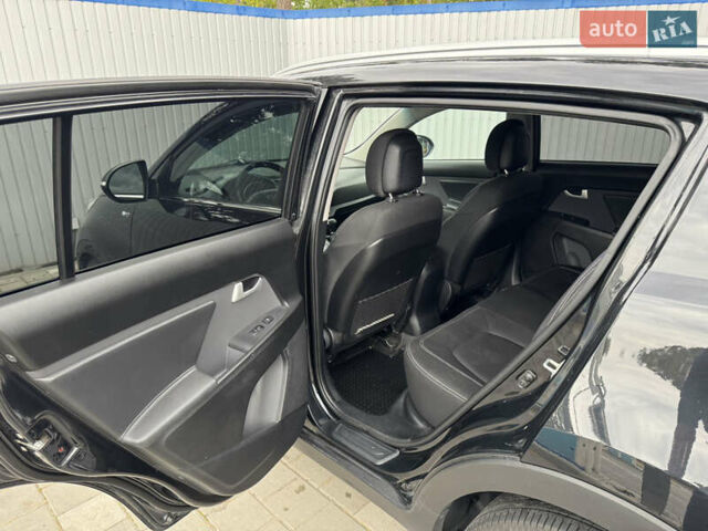 Черный Киа Sportage, объемом двигателя 2 л и пробегом 305 тыс. км за 14500 $, фото 6 на Automoto.ua