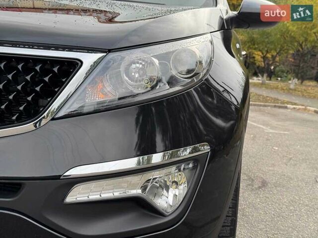 Черный Киа Sportage, объемом двигателя 2.4 л и пробегом 117 тыс. км за 12690 $, фото 8 на Automoto.ua