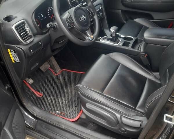 Черный Киа Sportage, объемом двигателя 2 л и пробегом 158 тыс. км за 16200 $, фото 13 на Automoto.ua