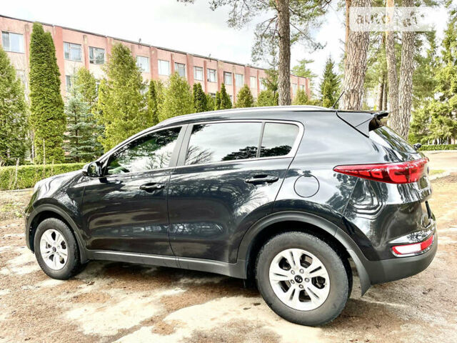 Чорний Кіа Sportage, об'ємом двигуна 1.59 л та пробігом 88 тис. км за 16490 $, фото 4 на Automoto.ua