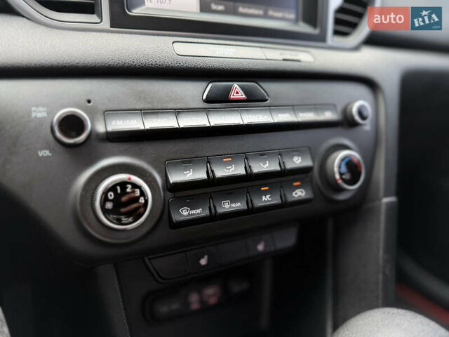Черный Киа Sportage, объемом двигателя 1.69 л и пробегом 282 тыс. км за 14999 $, фото 30 на Automoto.ua