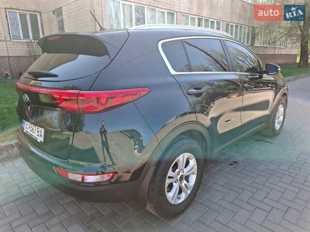 Черный Киа Sportage, объемом двигателя 2 л и пробегом 110 тыс. км за 17800 $, фото 3 на Automoto.ua