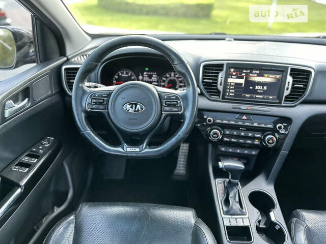 Чорний Кіа Sportage, об'ємом двигуна 2 л та пробігом 96 тис. км за 18500 $, фото 33 на Automoto.ua