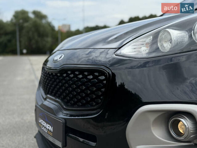 Черный Киа Sportage, объемом двигателя 1.69 л и пробегом 282 тыс. км за 14999 $, фото 6 на Automoto.ua