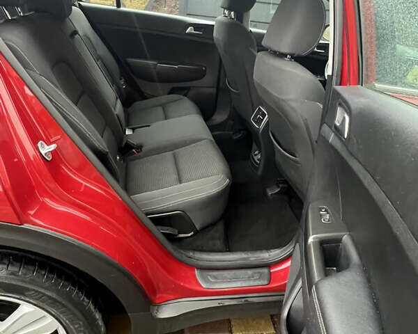 Черный Киа Sportage, объемом двигателя 1.7 л и пробегом 230 тыс. км за 15800 $, фото 20 на Automoto.ua